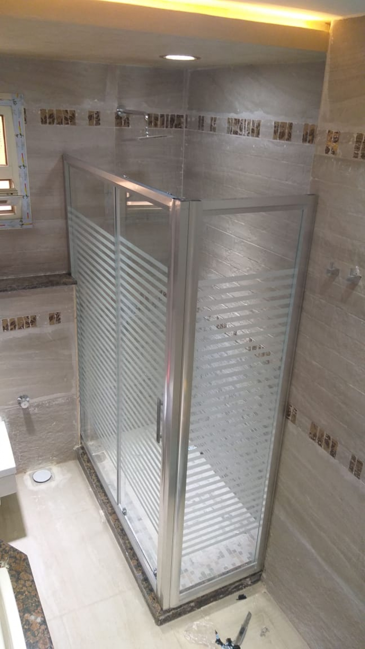 shower cabins